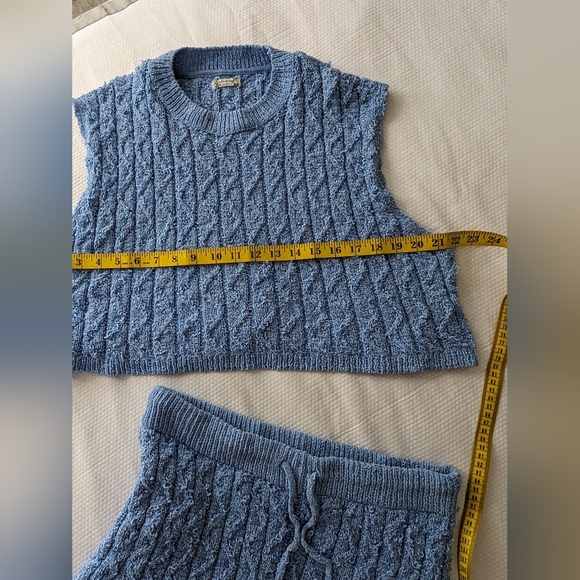 FREE PEOPLE women's cable knit sweater set blue size L. - Picture 5 of 12
